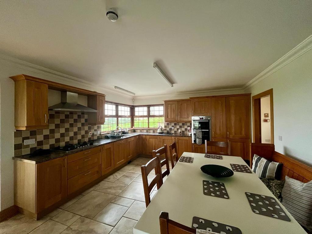 Hillhead Country Retreat Villa Castlewellan Exterior photo